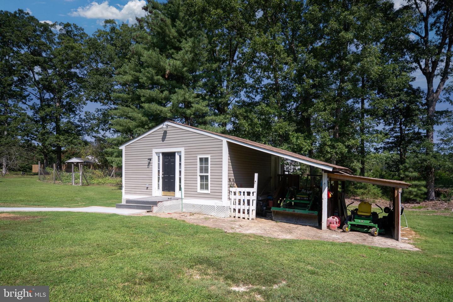 28053 SIGNBOARD RD, RUTHER GLEN, Virginia 22546, 3 Bedrooms Bedrooms, ,2 BathroomsBathrooms,Residential,For sale,28053 SIGNBOARD RD,VACV2008634 MLS # VACV2008634
