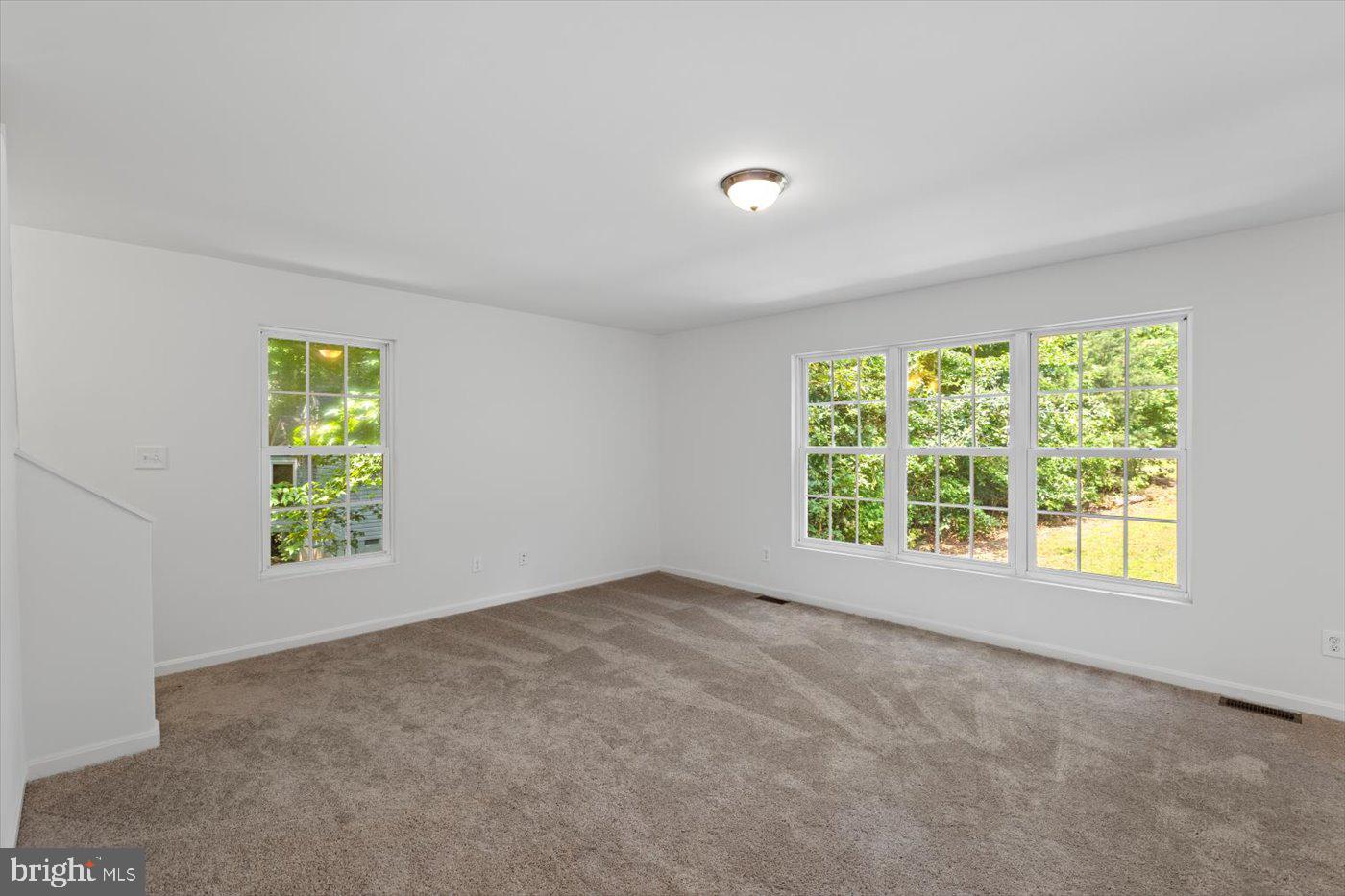 516 HESSLER DR, RUTHER GLEN, Virginia 22546, 4 Bedrooms Bedrooms, ,2 BathroomsBathrooms,Residential,For sale,516 HESSLER DR,VACV2008624 MLS # VACV2008624
