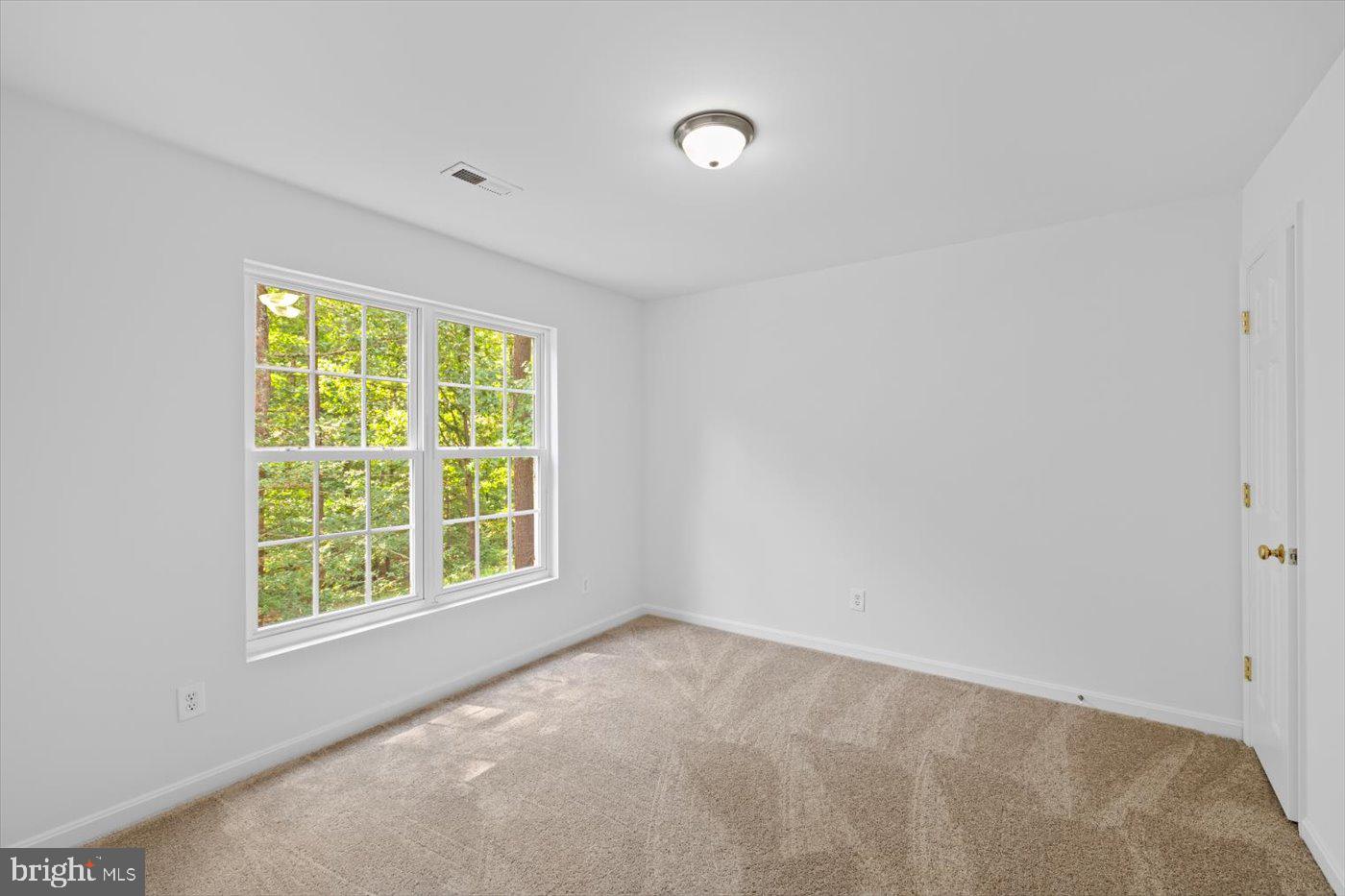 516 HESSLER DR, RUTHER GLEN, Virginia 22546, 4 Bedrooms Bedrooms, ,2 BathroomsBathrooms,Residential,For sale,516 HESSLER DR,VACV2008624 MLS # VACV2008624
