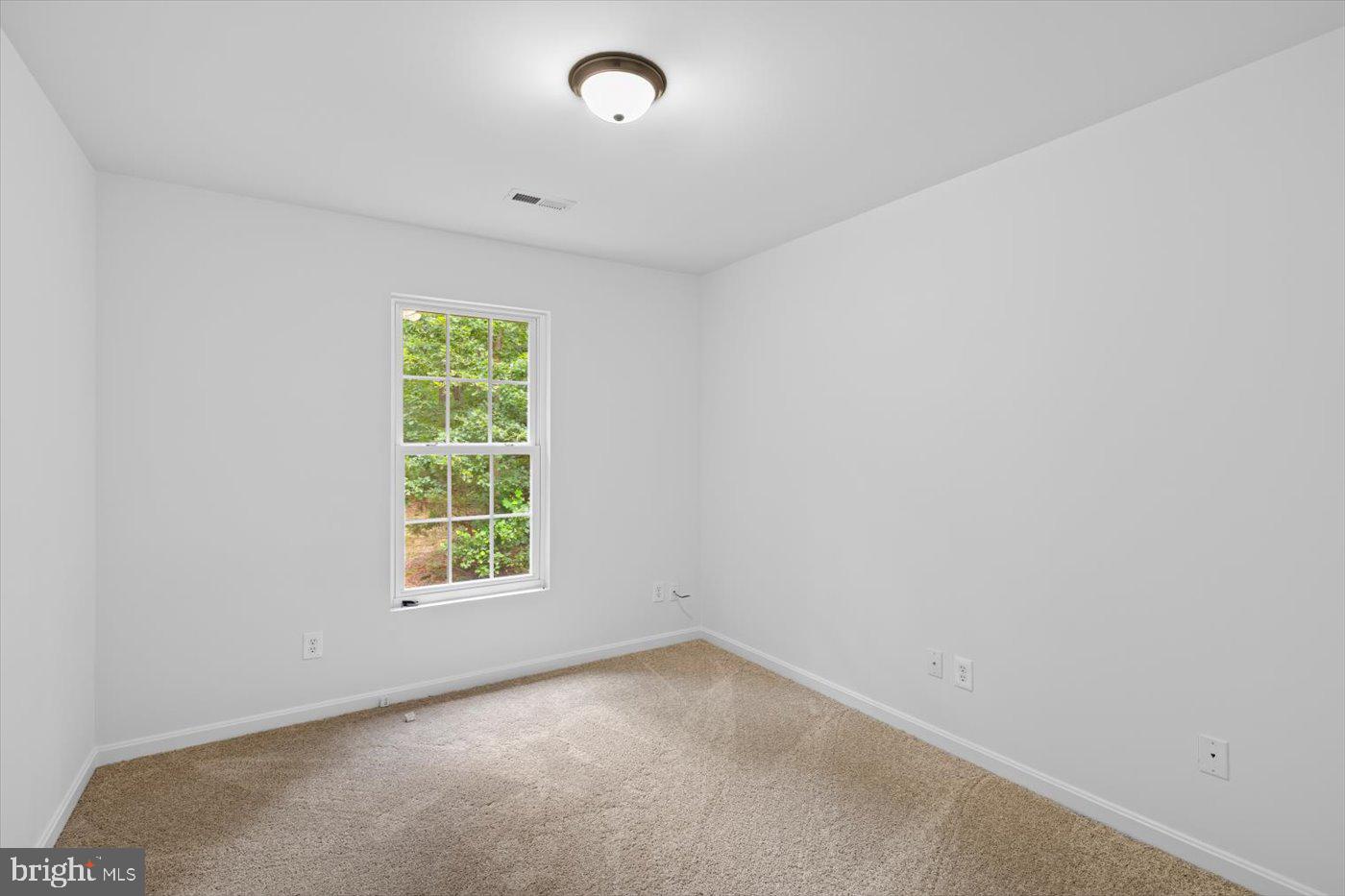 516 HESSLER DR, RUTHER GLEN, Virginia 22546, 4 Bedrooms Bedrooms, ,2 BathroomsBathrooms,Residential,For sale,516 HESSLER DR,VACV2008624 MLS # VACV2008624