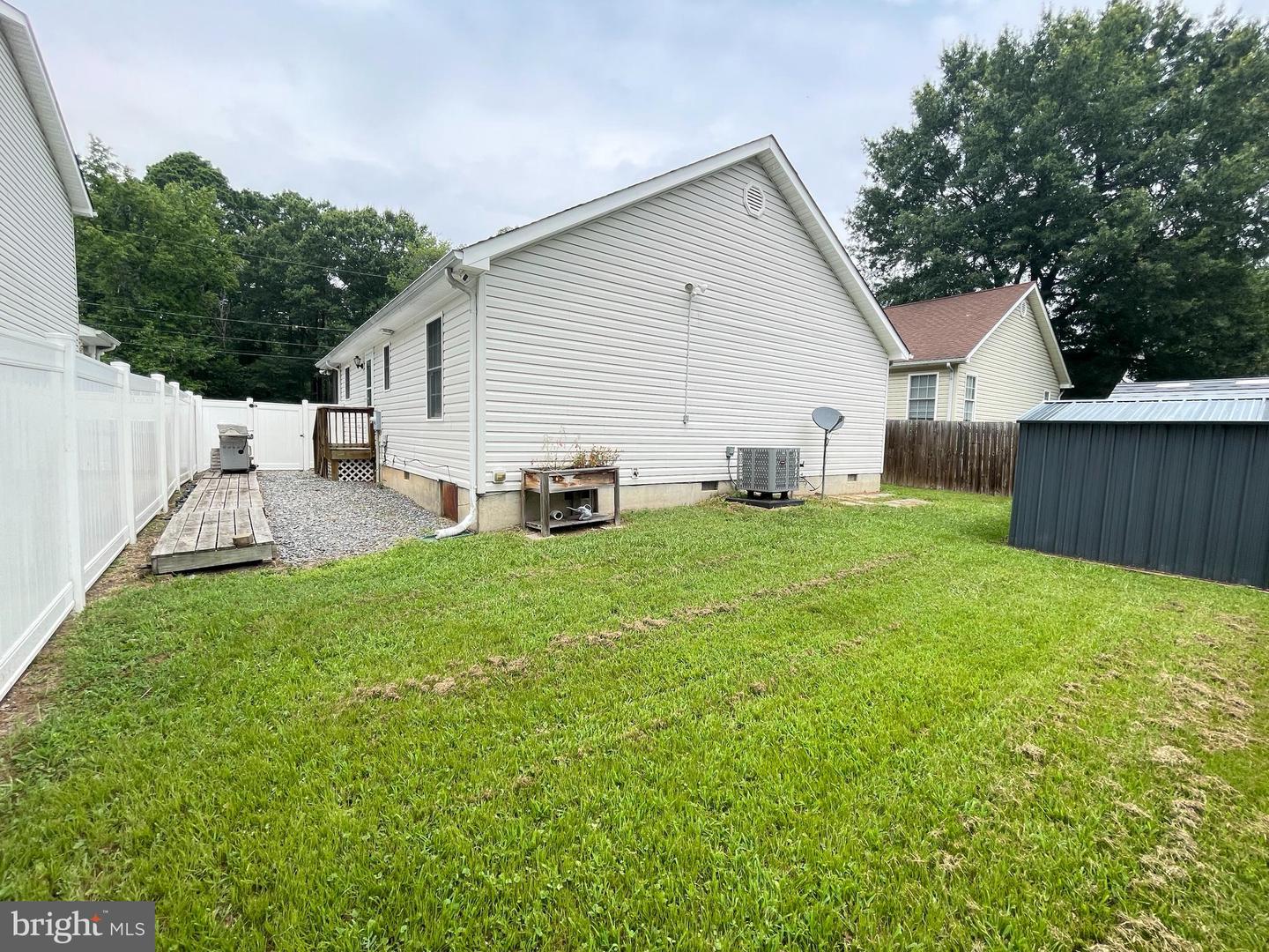 312 7TH ST, COLONIAL BEACH, Virginia 22443, 3 Bedrooms Bedrooms, 7 Rooms Rooms,2 BathroomsBathrooms,Residential,For sale,312 7TH ST,VAWE2009462 MLS # VAWE2009462