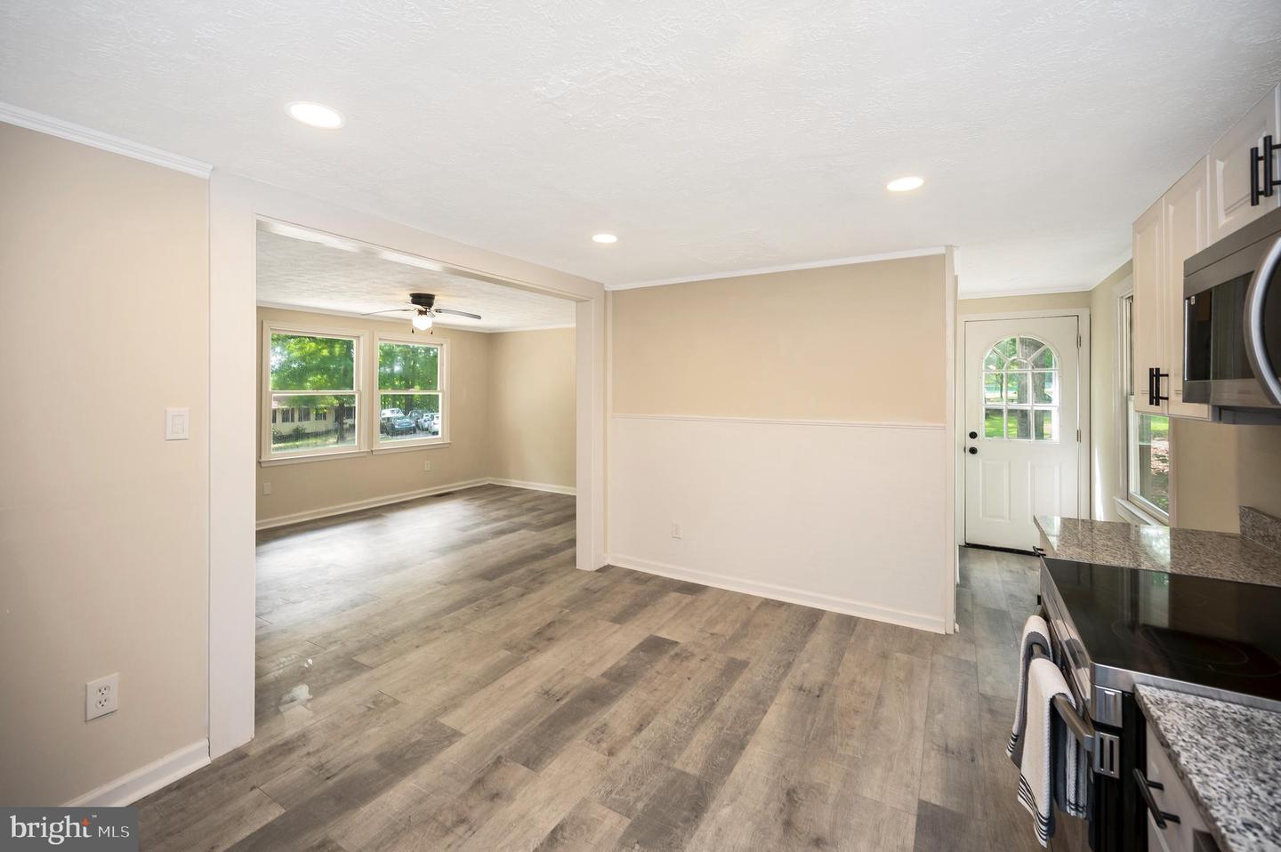 25294 PEACEFUL VALLEY RD, RUTHER GLEN, Virginia 22546, 3 Bedrooms Bedrooms, 5 Rooms Rooms,2 BathroomsBathrooms,Residential,For sale,25294 PEACEFUL VALLEY RD,VACV2008630 MLS # VACV2008630