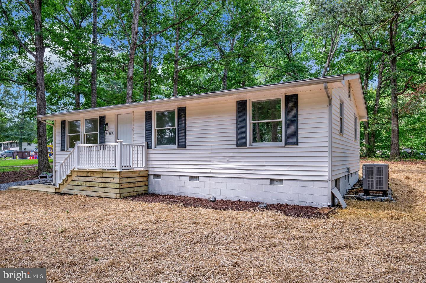 25294 PEACEFUL VALLEY RD, RUTHER GLEN, Virginia 22546, 3 Bedrooms Bedrooms, 5 Rooms Rooms,2 BathroomsBathrooms,Residential,For sale,25294 PEACEFUL VALLEY RD,VACV2008630 MLS # VACV2008630