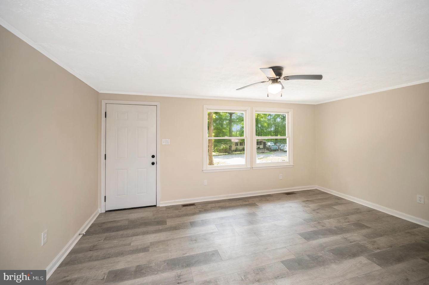 25294 PEACEFUL VALLEY RD, RUTHER GLEN, Virginia 22546, 3 Bedrooms Bedrooms, 5 Rooms Rooms,2 BathroomsBathrooms,Residential,For sale,25294 PEACEFUL VALLEY RD,VACV2008630 MLS # VACV2008630