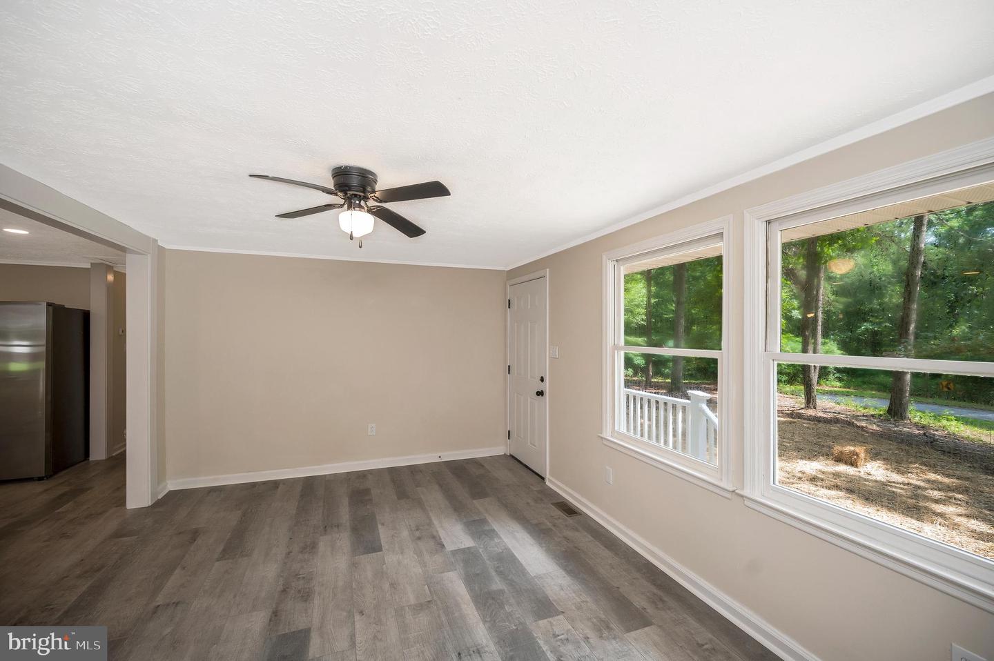25294 PEACEFUL VALLEY RD, RUTHER GLEN, Virginia 22546, 3 Bedrooms Bedrooms, 5 Rooms Rooms,2 BathroomsBathrooms,Residential,For sale,25294 PEACEFUL VALLEY RD,VACV2008630 MLS # VACV2008630