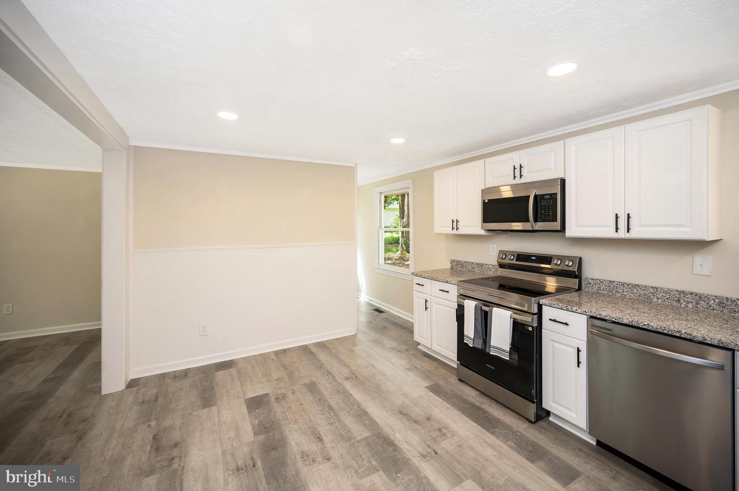 25294 PEACEFUL VALLEY RD, RUTHER GLEN, Virginia 22546, 3 Bedrooms Bedrooms, 5 Rooms Rooms,2 BathroomsBathrooms,Residential,For sale,25294 PEACEFUL VALLEY RD,VACV2008630 MLS # VACV2008630