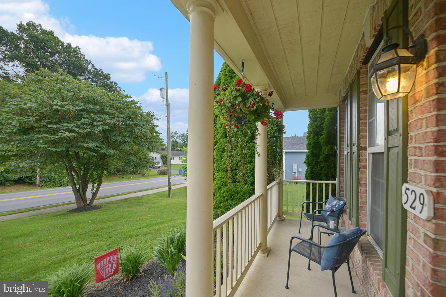 529 S CHURCH ST, BERRYVILLE, Virginia 22611, 4 Bedrooms Bedrooms, ,2 BathroomsBathrooms,Residential,For sale,529 S CHURCH ST,VACL2005956 MLS # VACL2005956