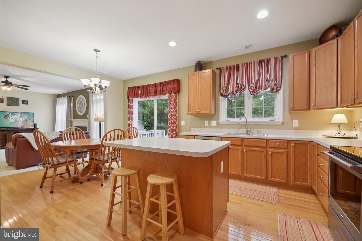 529 S CHURCH ST, BERRYVILLE, Virginia 22611, 4 Bedrooms Bedrooms, ,2 BathroomsBathrooms,Residential,For sale,529 S CHURCH ST,VACL2005956 MLS # VACL2005956