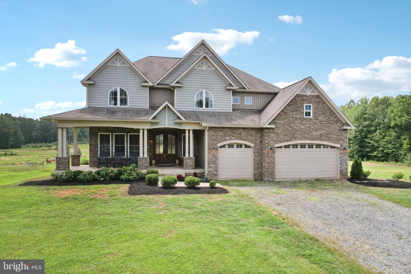 7099 ROGUES RD, NOKESVILLE, Virginia 20181, 4 Bedrooms Bedrooms, ,4 BathroomsBathrooms,Residential,For sale,7099 ROGUES RD,VAFQ2017844 MLS # VAFQ2017844