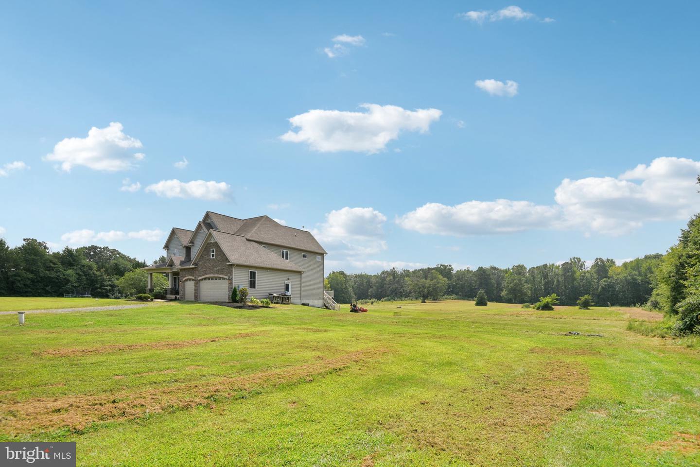 7099 ROGUES RD, NOKESVILLE, Virginia 20181, 4 Bedrooms Bedrooms, ,4 BathroomsBathrooms,Residential,For sale,7099 ROGUES RD,VAFQ2017844 MLS # VAFQ2017844