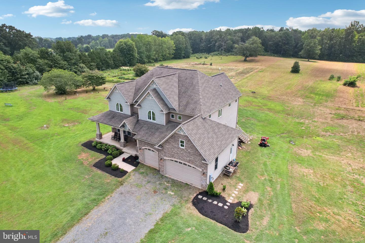 7099 ROGUES RD, NOKESVILLE, Virginia 20181, 4 Bedrooms Bedrooms, ,4 BathroomsBathrooms,Residential,For sale,7099 ROGUES RD,VAFQ2017844 MLS # VAFQ2017844