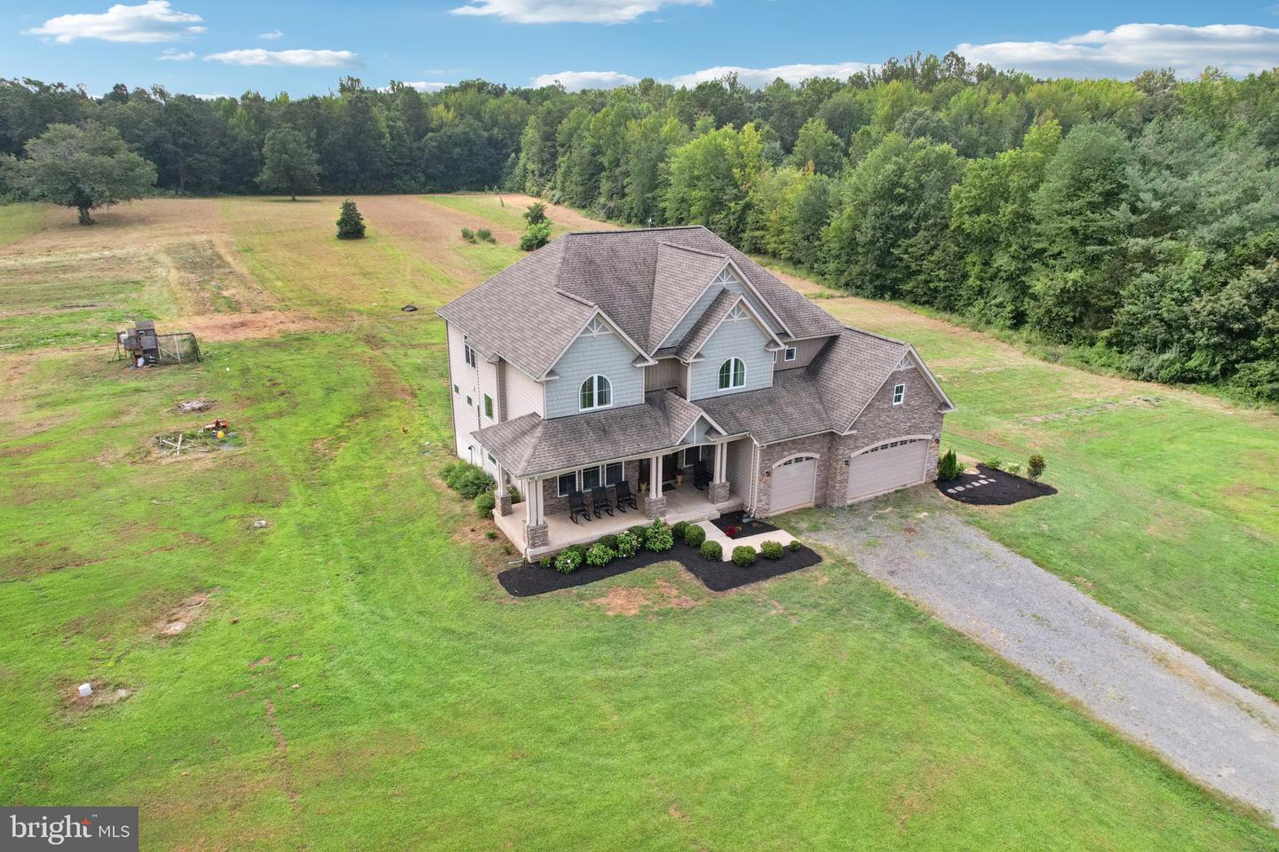 7099 ROGUES RD, NOKESVILLE, Virginia 20181, 4 Bedrooms Bedrooms, ,4 BathroomsBathrooms,Residential,For sale,7099 ROGUES RD,VAFQ2017844 MLS # VAFQ2017844