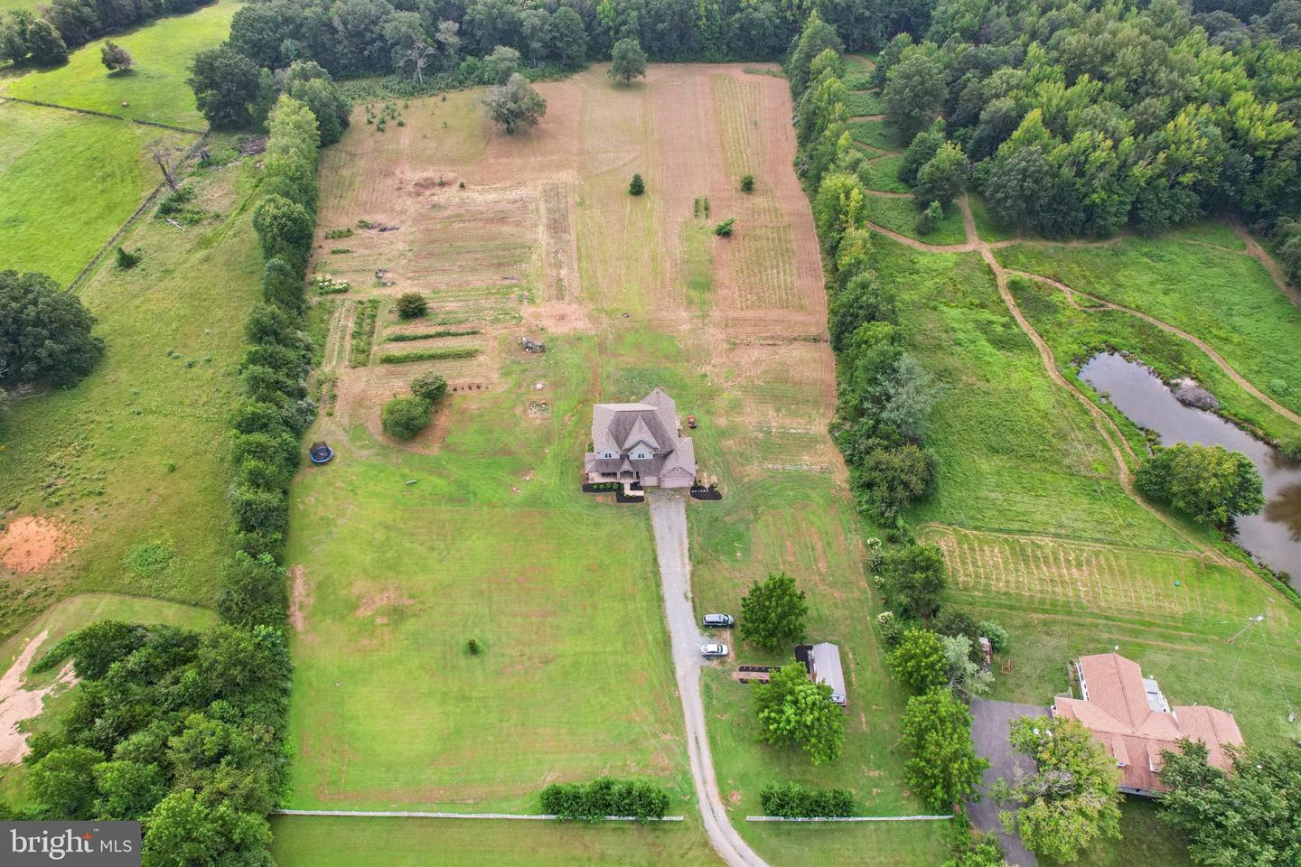 7099 ROGUES RD, NOKESVILLE, Virginia 20181, 4 Bedrooms Bedrooms, ,4 BathroomsBathrooms,Residential,For sale,7099 ROGUES RD,VAFQ2017844 MLS # VAFQ2017844