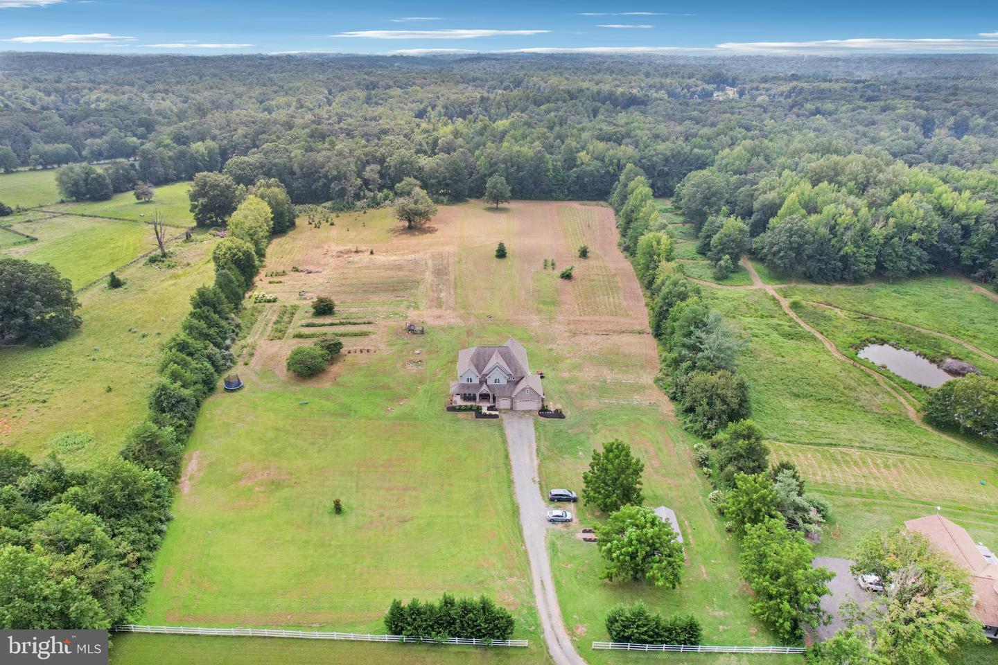 7099 ROGUES RD, NOKESVILLE, Virginia 20181, 4 Bedrooms Bedrooms, ,4 BathroomsBathrooms,Residential,For sale,7099 ROGUES RD,VAFQ2017844 MLS # VAFQ2017844