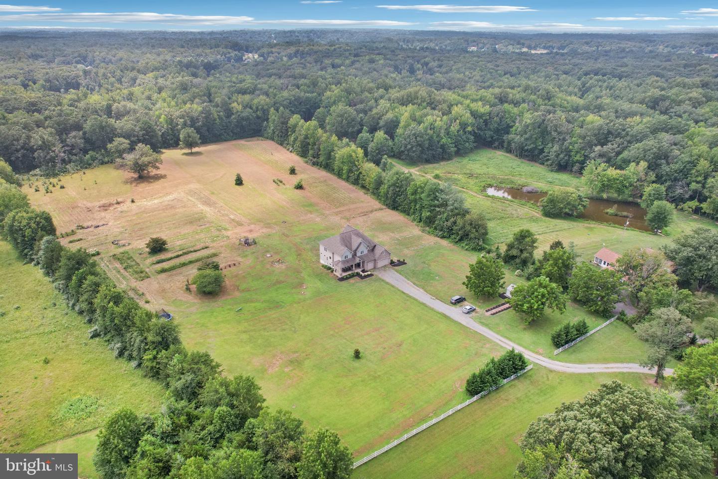 7099 ROGUES RD, NOKESVILLE, Virginia 20181, 4 Bedrooms Bedrooms, ,4 BathroomsBathrooms,Residential,For sale,7099 ROGUES RD,VAFQ2017844 MLS # VAFQ2017844