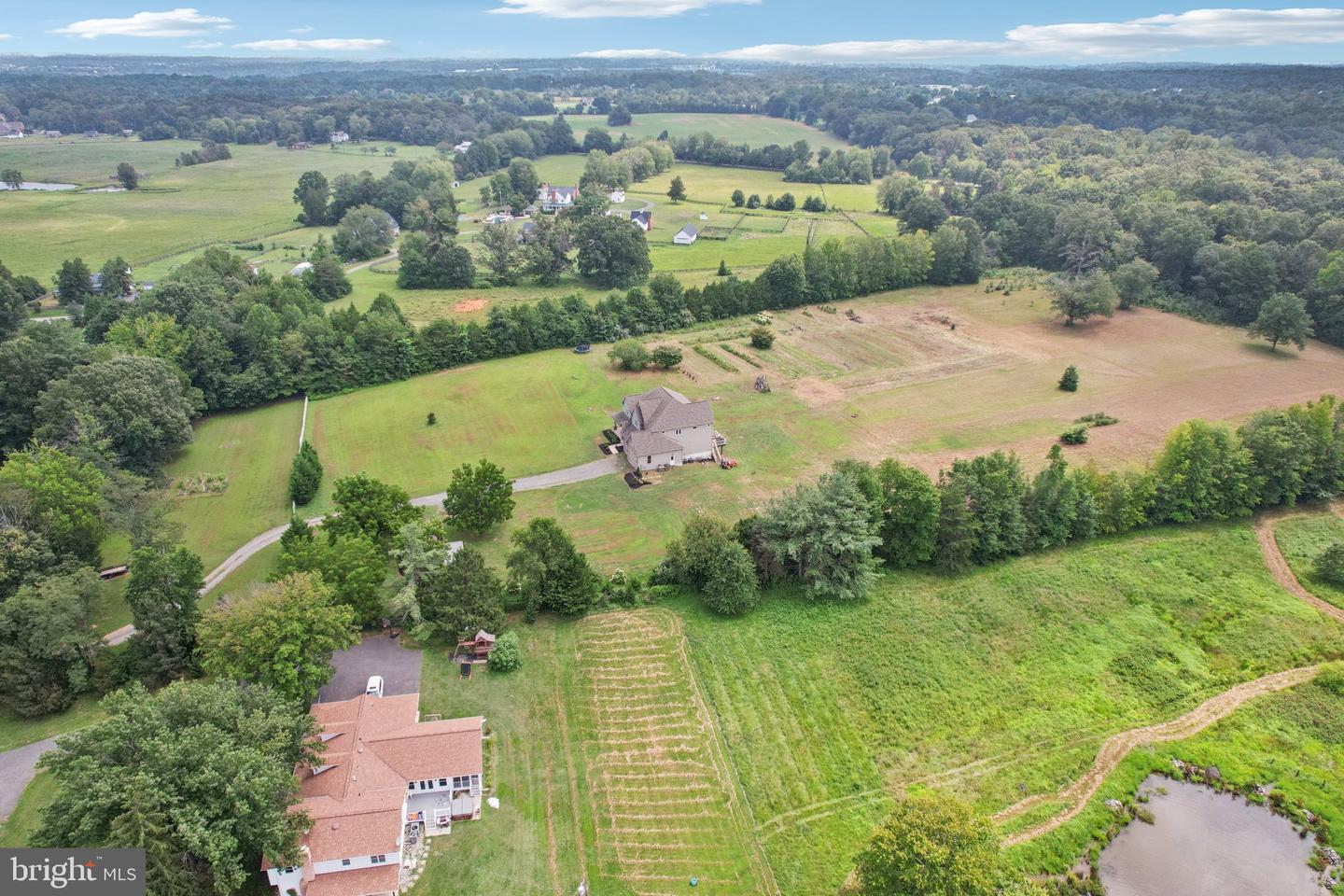 7099 ROGUES RD, NOKESVILLE, Virginia 20181, 4 Bedrooms Bedrooms, ,4 BathroomsBathrooms,Residential,For sale,7099 ROGUES RD,VAFQ2017844 MLS # VAFQ2017844