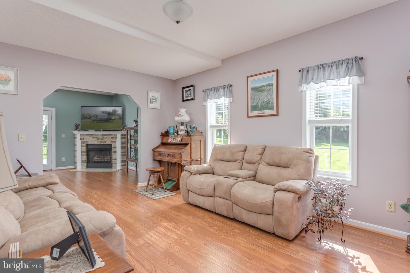 235 SYLVAN SPRINGS DR, CLEAR BROOK, Virginia 22624, 4 Bedrooms Bedrooms, ,2 BathroomsBathrooms,Residential,For sale,235 SYLVAN SPRINGS DR,VAFV2035924 MLS # VAFV2035924