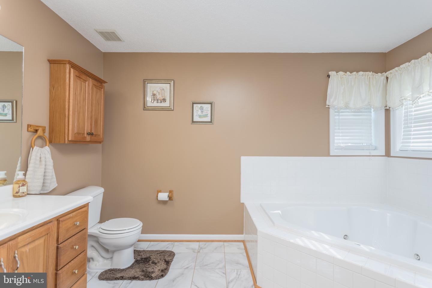 235 SYLVAN SPRINGS DR, CLEAR BROOK, Virginia 22624, 4 Bedrooms Bedrooms, ,2 BathroomsBathrooms,Residential,For sale,235 SYLVAN SPRINGS DR,VAFV2035924 MLS # VAFV2035924