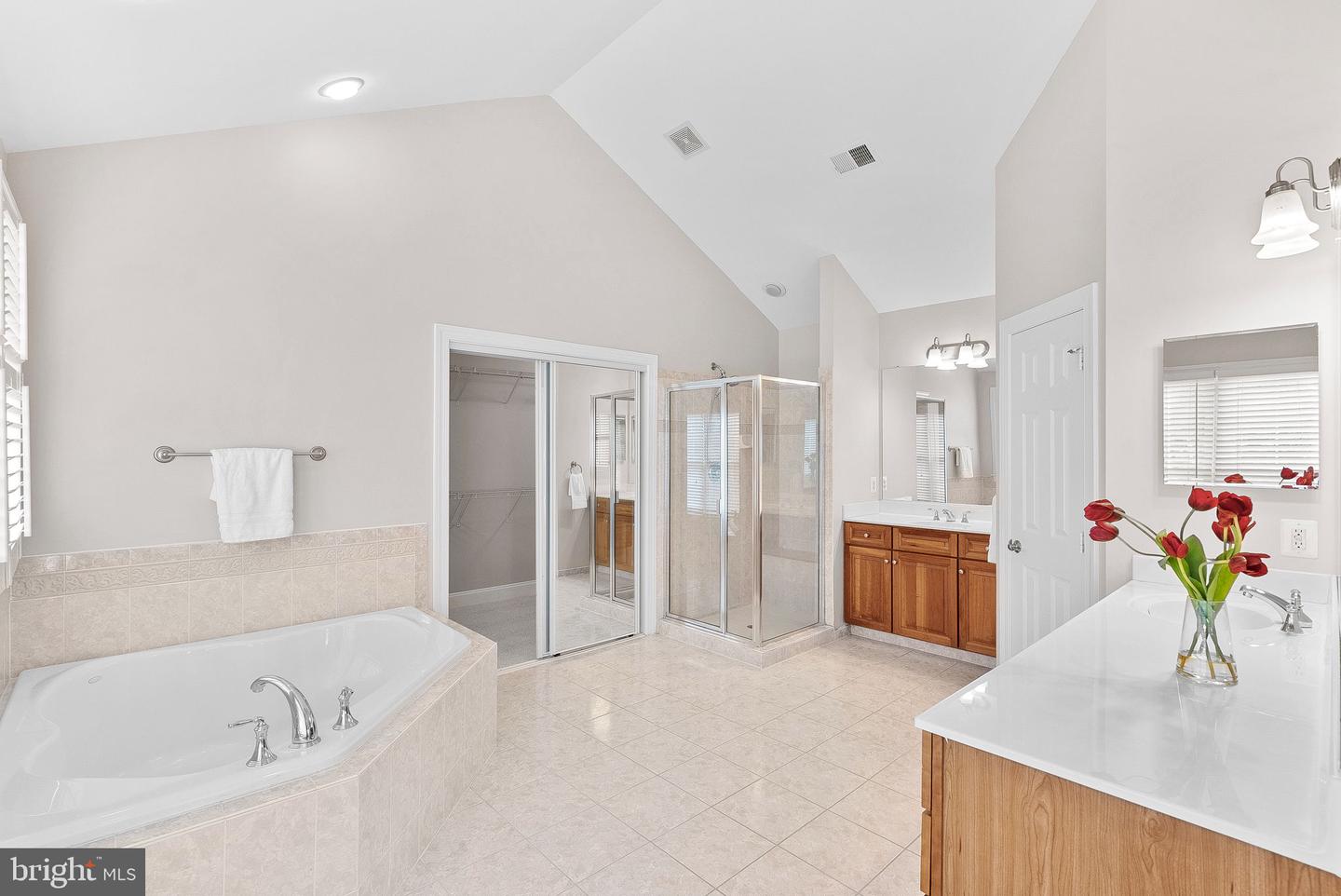 42645 COCHRANS LOCK DR, ASHBURN, Virginia 20148, 5 Bedrooms Bedrooms, 16 Rooms Rooms,4 BathroomsBathrooms,Residential,For sale,42645 COCHRANS LOCK DR,VALO2104080 MLS # VALO2104080