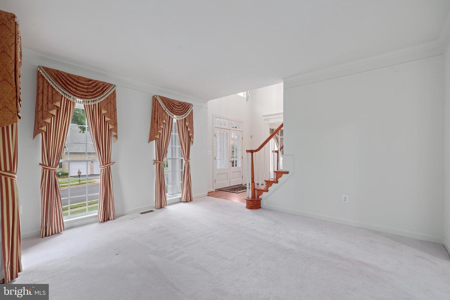 6405 BRIDGE CREEK CT, SPRINGFIELD, Virginia 22152, 4 Bedrooms Bedrooms, ,4 BathroomsBathrooms,Residential,For sale,6405 BRIDGE CREEK CT,VAFX2259826 MLS # VAFX2259826