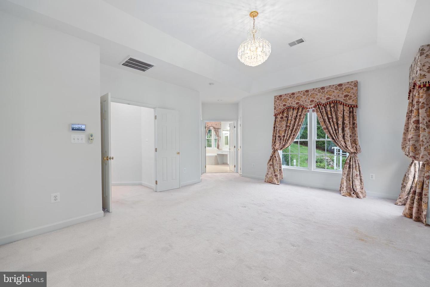 6405 BRIDGE CREEK CT, SPRINGFIELD, Virginia 22152, 4 Bedrooms Bedrooms, ,4 BathroomsBathrooms,Residential,For sale,6405 BRIDGE CREEK CT,VAFX2259826 MLS # VAFX2259826