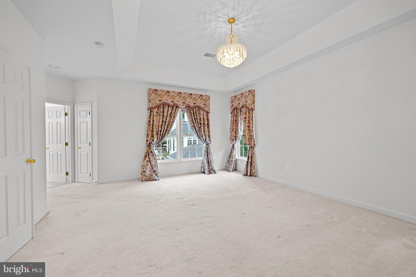 6405 BRIDGE CREEK CT, SPRINGFIELD, Virginia 22152, 4 Bedrooms Bedrooms, ,4 BathroomsBathrooms,Residential,For sale,6405 BRIDGE CREEK CT,VAFX2259826 MLS # VAFX2259826
