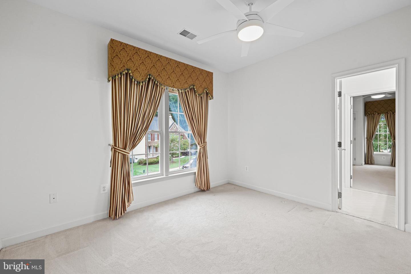6405 BRIDGE CREEK CT, SPRINGFIELD, Virginia 22152, 4 Bedrooms Bedrooms, ,4 BathroomsBathrooms,Residential,For sale,6405 BRIDGE CREEK CT,VAFX2259826 MLS # VAFX2259826