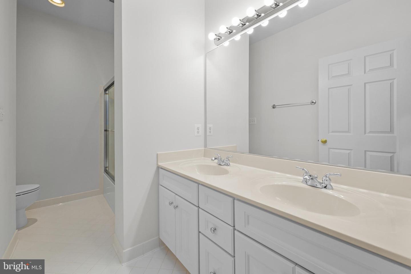 6405 BRIDGE CREEK CT, SPRINGFIELD, Virginia 22152, 4 Bedrooms Bedrooms, ,4 BathroomsBathrooms,Residential,For sale,6405 BRIDGE CREEK CT,VAFX2259826 MLS # VAFX2259826