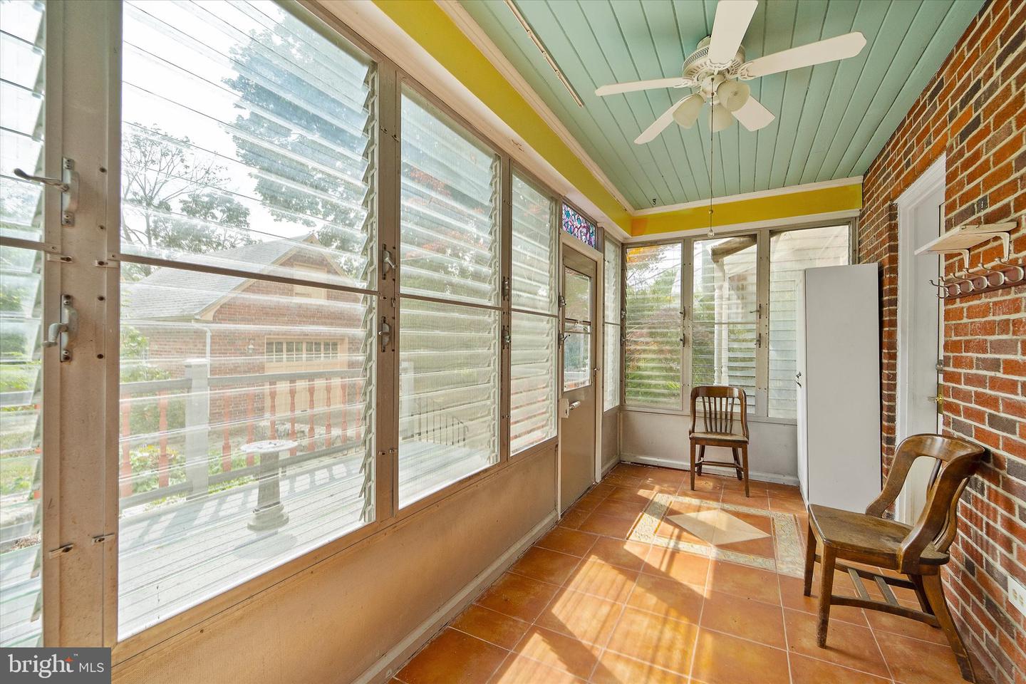 257 JEFFERSON ST, WINCHESTER, Virginia 22601, 3 Bedrooms Bedrooms, 10 Rooms Rooms,1 BathroomBathrooms,Residential,For sale,257 JEFFERSON ST,VAWI2008852 MLS # VAWI2008852