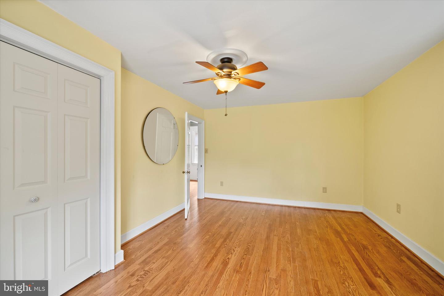 257 JEFFERSON ST, WINCHESTER, Virginia 22601, 3 Bedrooms Bedrooms, 10 Rooms Rooms,1 BathroomBathrooms,Residential,For sale,257 JEFFERSON ST,VAWI2008852 MLS # VAWI2008852
