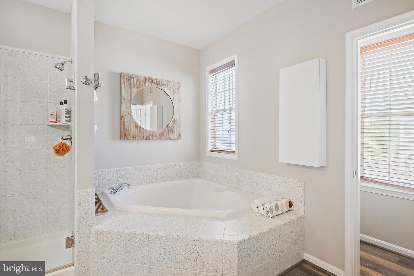 6817 SABBARTON PL, GAINESVILLE, Virginia 20155, 3 Bedrooms Bedrooms, ,2 BathroomsBathrooms,Residential,For sale,6817 SABBARTON PL,VAPW2100952 MLS # VAPW2100952