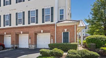 6817 SABBARTON PL, GAINESVILLE, Virginia 20155, 3 Bedrooms Bedrooms, ,2 BathroomsBathrooms,Residential,For sale,6817 SABBARTON PL,VAPW2100952 MLS # VAPW2100952