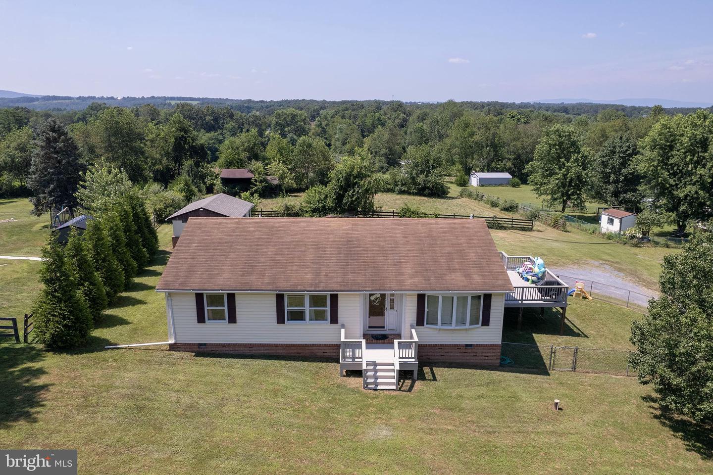 321 CEDAR GROVE RD, WINCHESTER, Virginia 22603, 3 Bedrooms Bedrooms, ,2 BathroomsBathrooms,Residential,For sale,321 CEDAR GROVE RD,VAFV2035942 MLS # VAFV2035942