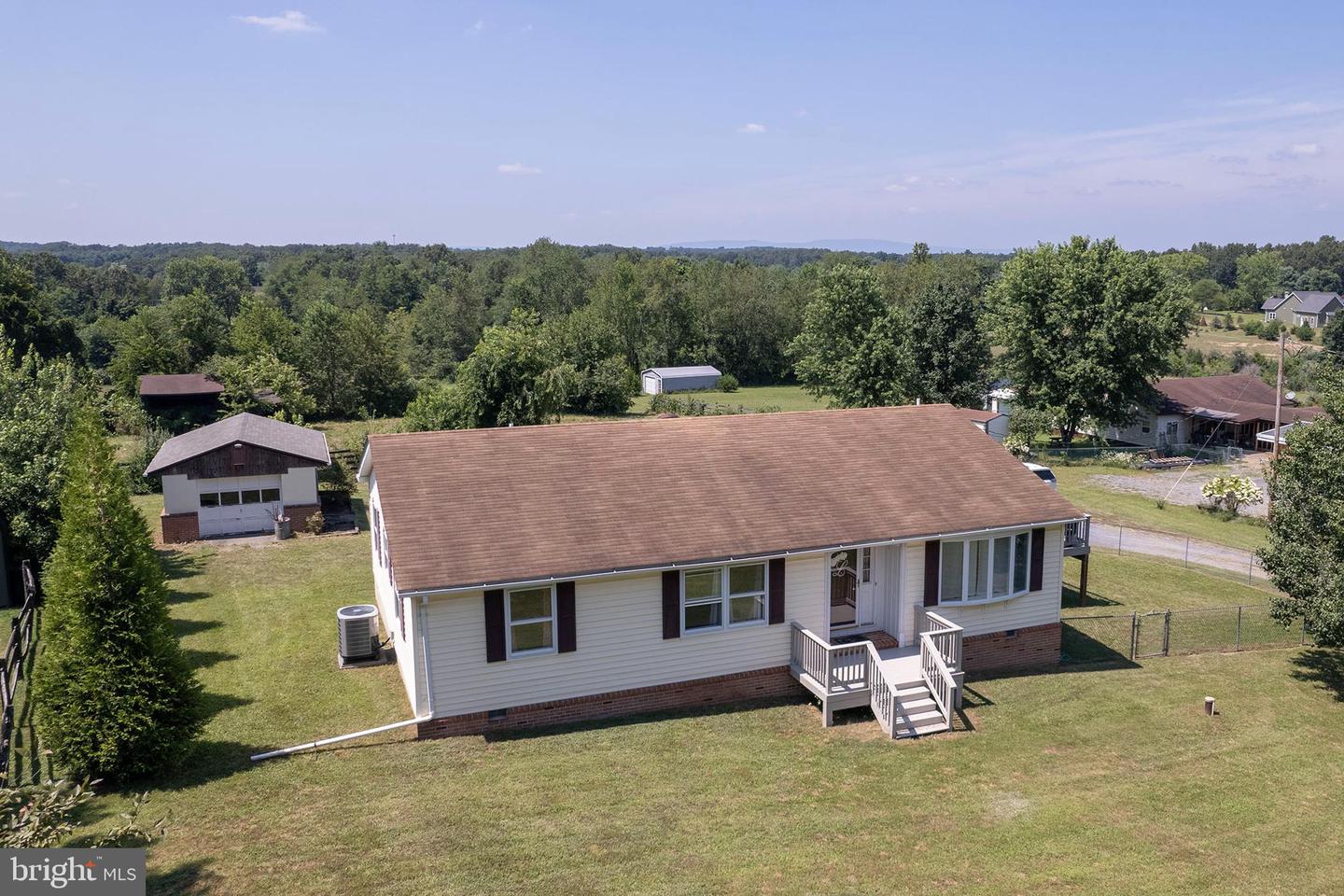 321 CEDAR GROVE RD, WINCHESTER, Virginia 22603, 3 Bedrooms Bedrooms, ,2 BathroomsBathrooms,Residential,For sale,321 CEDAR GROVE RD,VAFV2035942 MLS # VAFV2035942