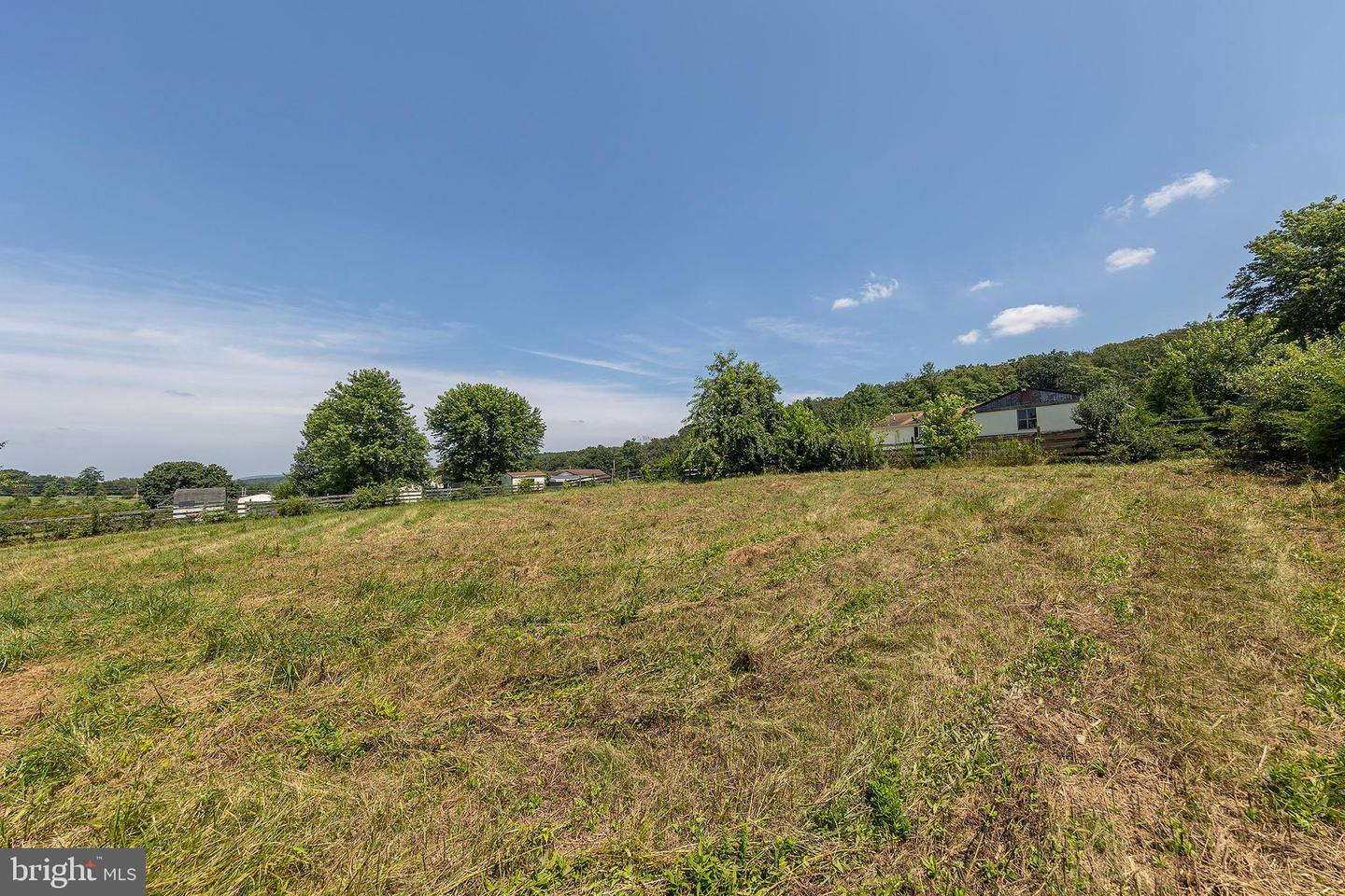 321 CEDAR GROVE RD, WINCHESTER, Virginia 22603, 3 Bedrooms Bedrooms, ,2 BathroomsBathrooms,Residential,For sale,321 CEDAR GROVE RD,VAFV2035942 MLS # VAFV2035942