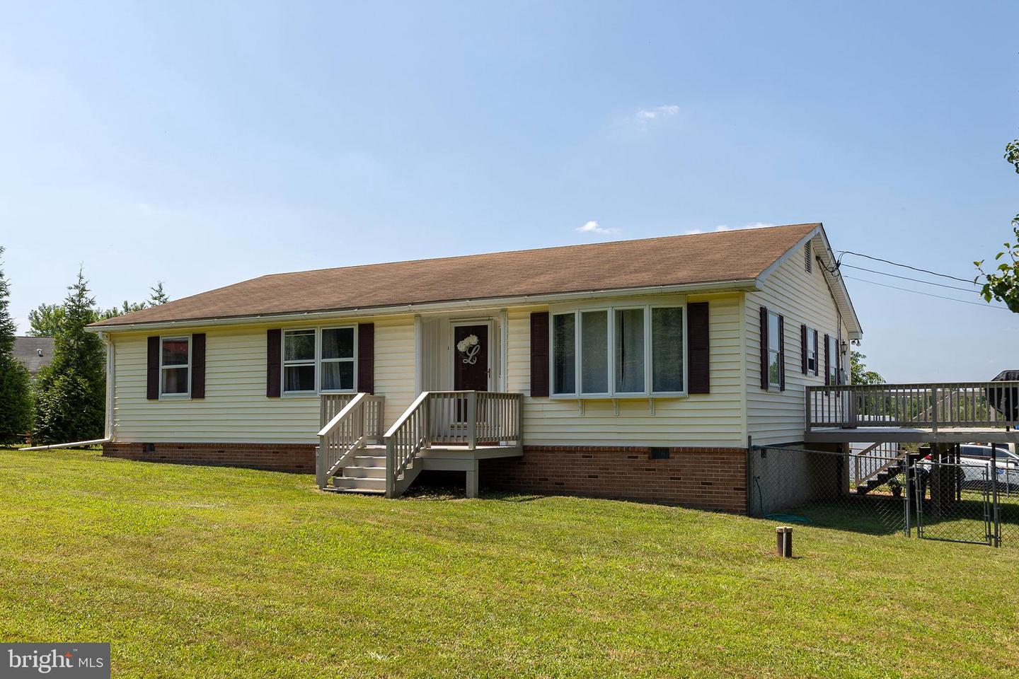 321 CEDAR GROVE RD, WINCHESTER, Virginia 22603, 3 Bedrooms Bedrooms, ,2 BathroomsBathrooms,Residential,For sale,321 CEDAR GROVE RD,VAFV2035942 MLS # VAFV2035942