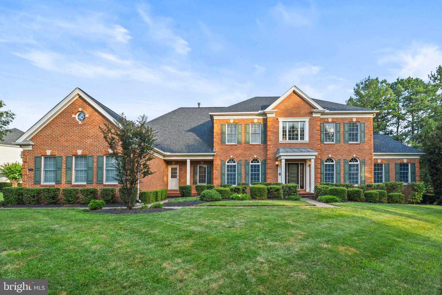 15061 DORAL PL, HAYMARKET, Virginia 20169, 4 Bedrooms Bedrooms, ,5 BathroomsBathrooms,Residential,For sale,15061 DORAL PL,VAPW2100984 MLS # VAPW2100984