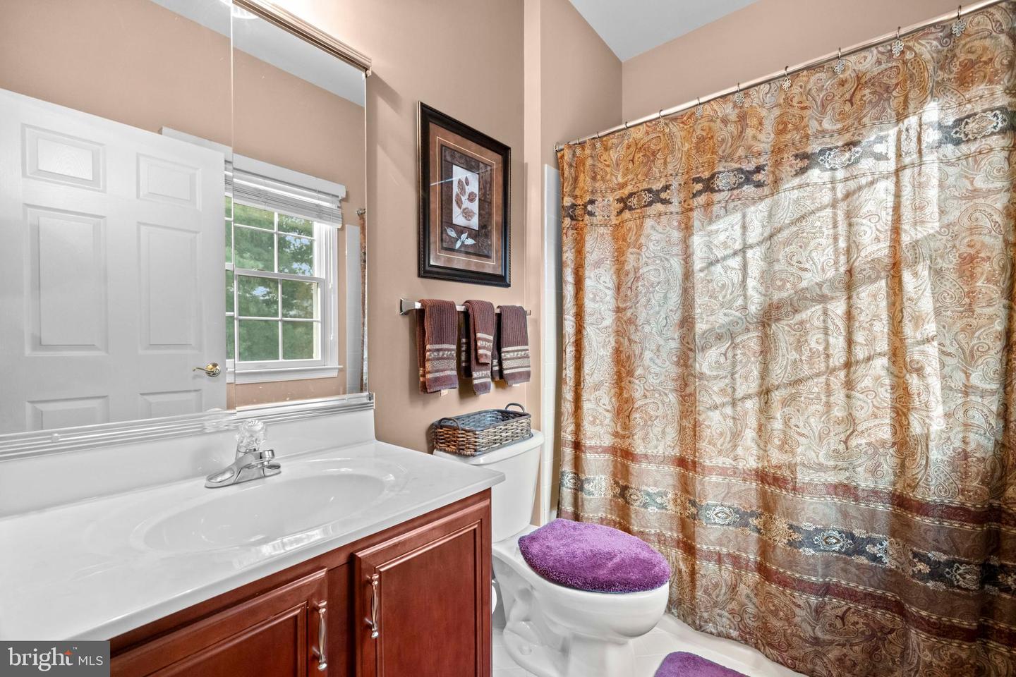 15061 DORAL PL, HAYMARKET, Virginia 20169, 4 Bedrooms Bedrooms, ,5 BathroomsBathrooms,Residential,For sale,15061 DORAL PL,VAPW2100984 MLS # VAPW2100984