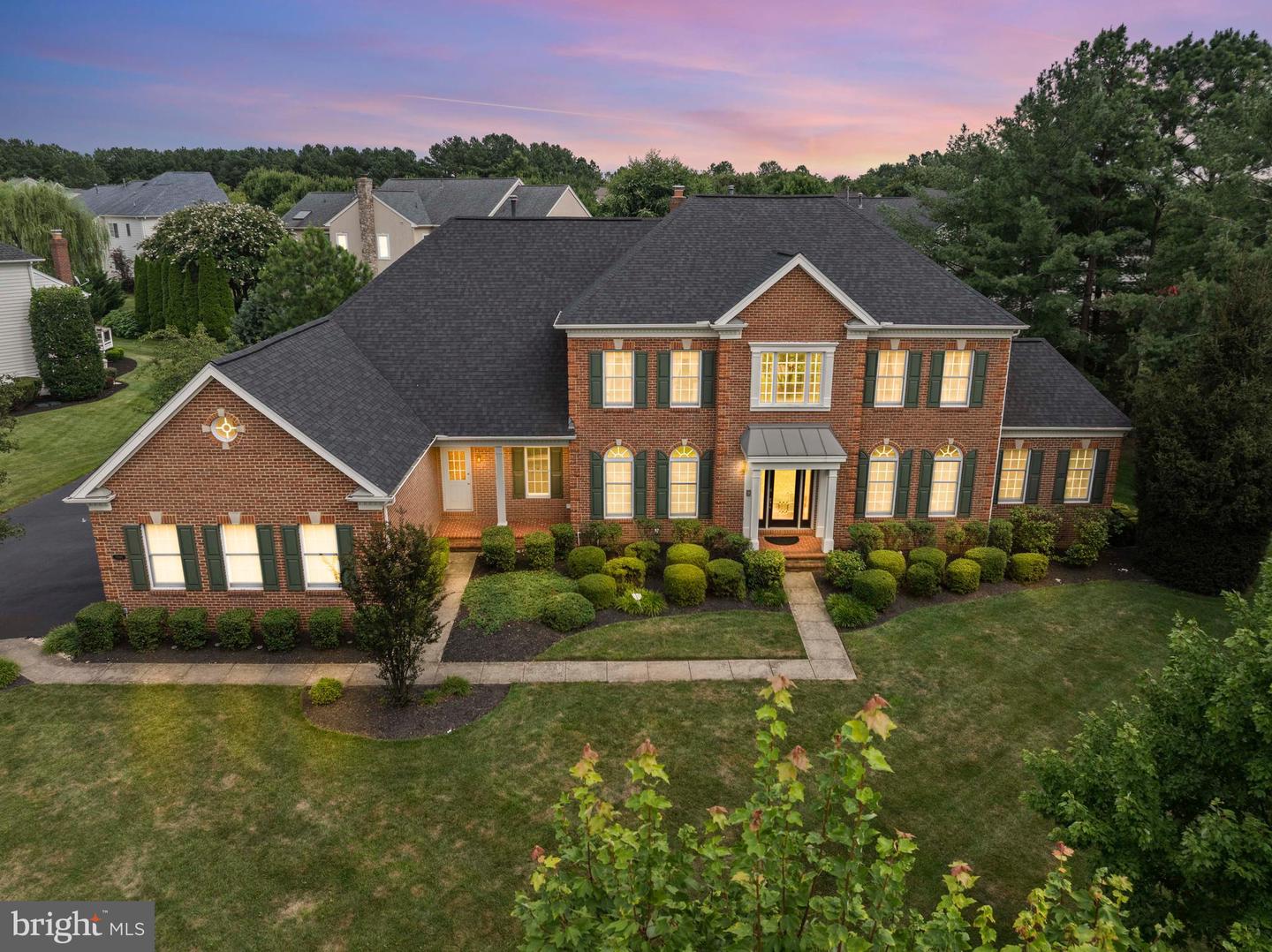 15061 DORAL PL, HAYMARKET, Virginia 20169, 4 Bedrooms Bedrooms, ,5 BathroomsBathrooms,Residential,For sale,15061 DORAL PL,VAPW2100984 MLS # VAPW2100984