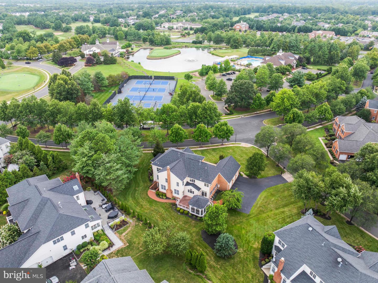 15061 DORAL PL, HAYMARKET, Virginia 20169, 4 Bedrooms Bedrooms, ,5 BathroomsBathrooms,Residential,For sale,15061 DORAL PL,VAPW2100984 MLS # VAPW2100984