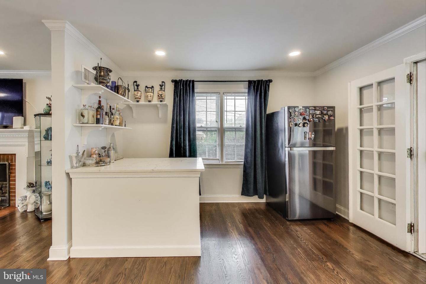 3100 N GLEBE RD, ARLINGTON, Virginia 22207, 7 Bedrooms Bedrooms, ,5 BathroomsBathrooms,Residential,For sale,3100 N GLEBE RD,VAAR2062030 MLS # VAAR2062030