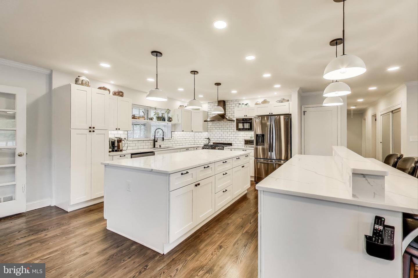 3100 N GLEBE RD, ARLINGTON, Virginia 22207, 7 Bedrooms Bedrooms, ,5 BathroomsBathrooms,Residential,For sale,3100 N GLEBE RD,VAAR2062030 MLS # VAAR2062030