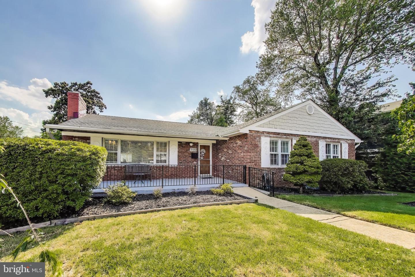 3100 N GLEBE RD, ARLINGTON, Virginia 22207, 7 Bedrooms Bedrooms, ,5 BathroomsBathrooms,Residential,For sale,3100 N GLEBE RD,VAAR2062030 MLS # VAAR2062030