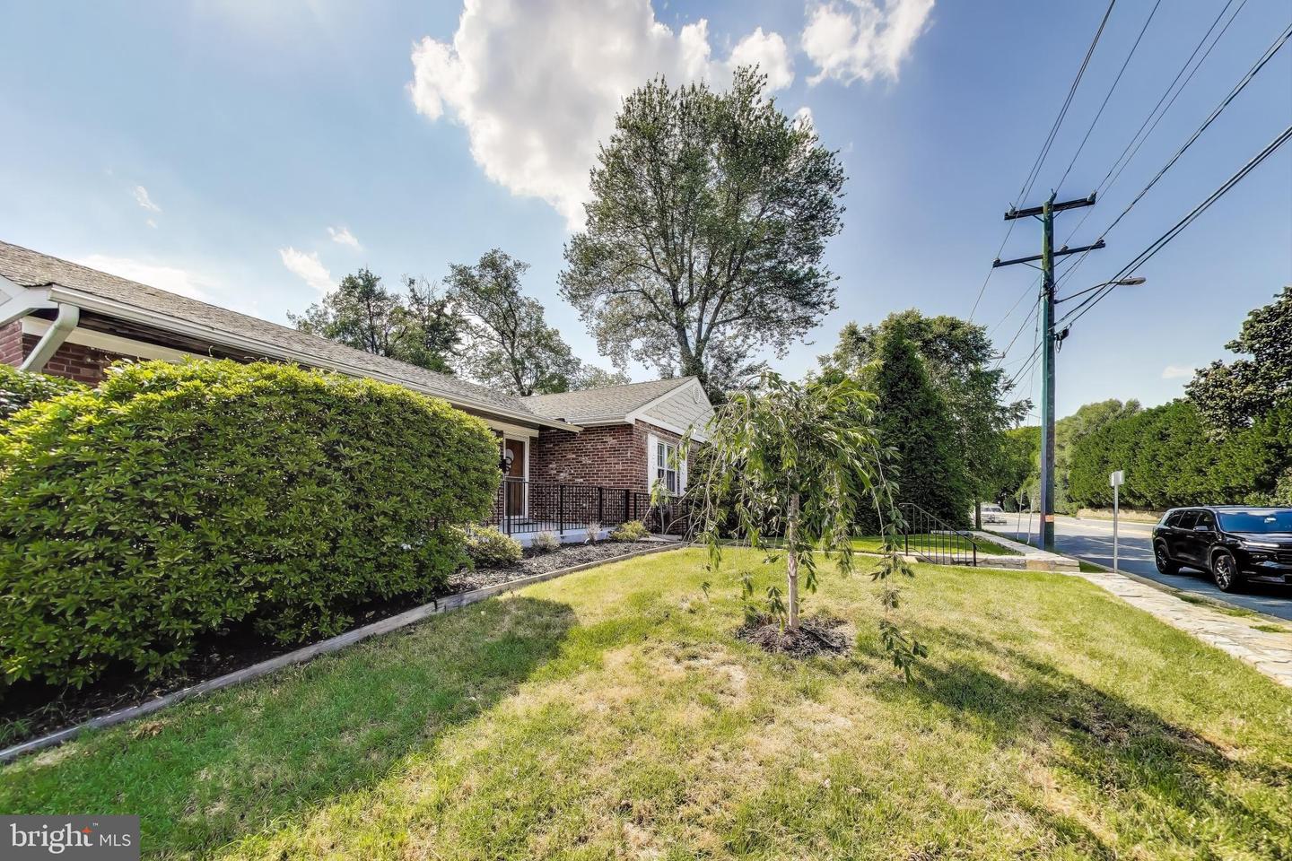 3100 N GLEBE RD, ARLINGTON, Virginia 22207, 7 Bedrooms Bedrooms, ,5 BathroomsBathrooms,Residential,For sale,3100 N GLEBE RD,VAAR2062030 MLS # VAAR2062030