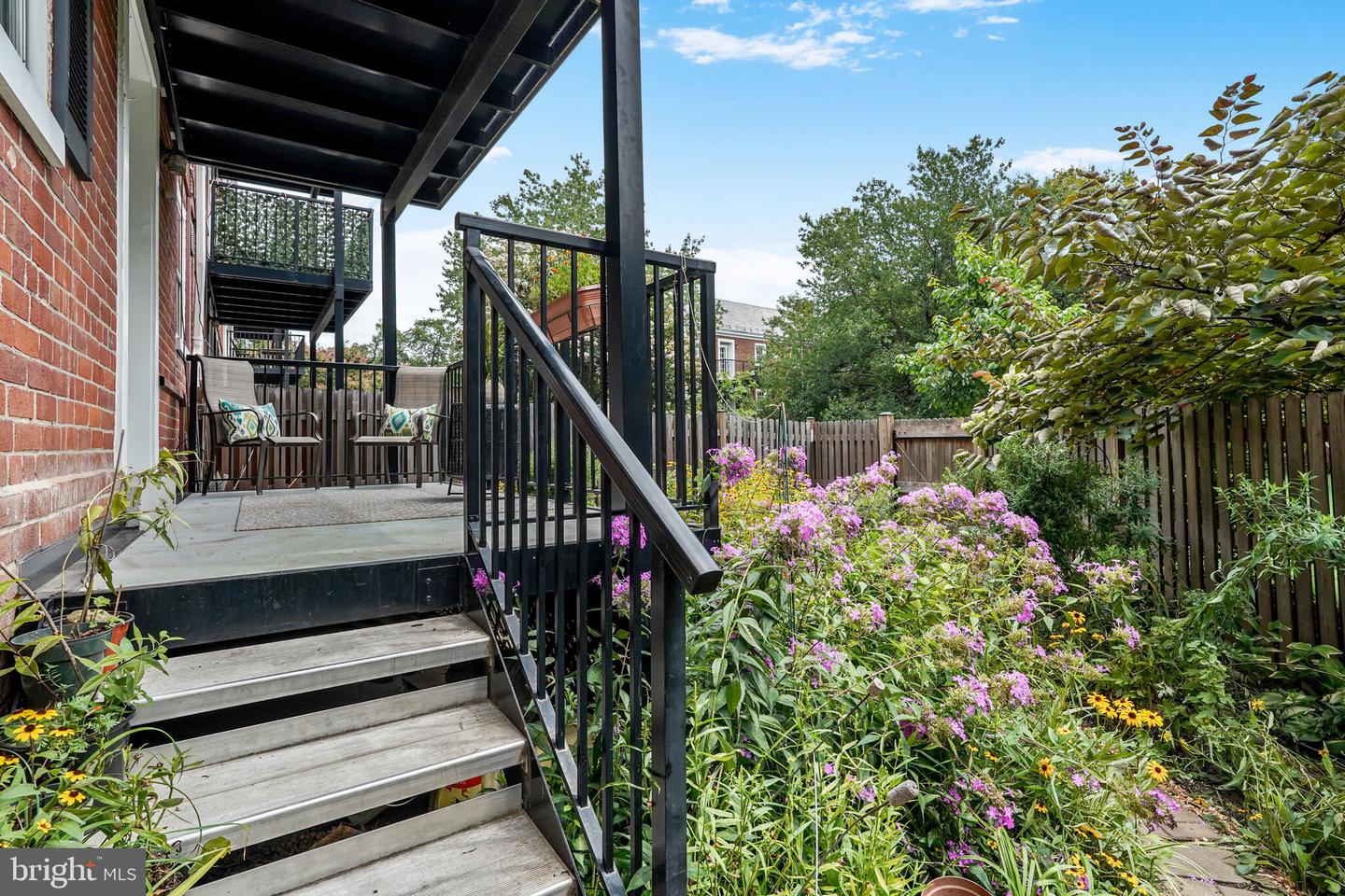 3050 S BUCHANAN ST S #A2, ARLINGTON, Virginia 22206, 1 Bedroom Bedrooms, ,2 BathroomsBathrooms,Residential,For sale,3050 S BUCHANAN ST S #A2,VAAR2062032 MLS # VAAR2062032 3050 S BUCHANAN ST S #A2, ARLINGTON, Virginia 22206, 1 Bedroom Bedrooms, ,2 BathroomsBathrooms,Residential,For sale,3050 S BUCHANAN ST S #A2,VAAR2062032 MLS # VAAR2062032