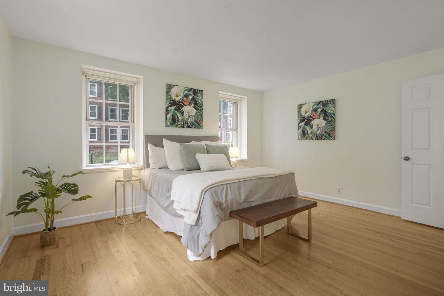 3050 S BUCHANAN ST S #A2, ARLINGTON, Virginia 22206, 1 Bedroom Bedrooms, ,2 BathroomsBathrooms,Residential,For sale,3050 S BUCHANAN ST S #A2,VAAR2062032 MLS # VAAR2062032 3050 S BUCHANAN ST S #A2, ARLINGTON, Virginia 22206, 1 Bedroom Bedrooms, ,2 BathroomsBathrooms,Residential,For sale,3050 S BUCHANAN ST S #A2,VAAR2062032 MLS # VAAR2062032