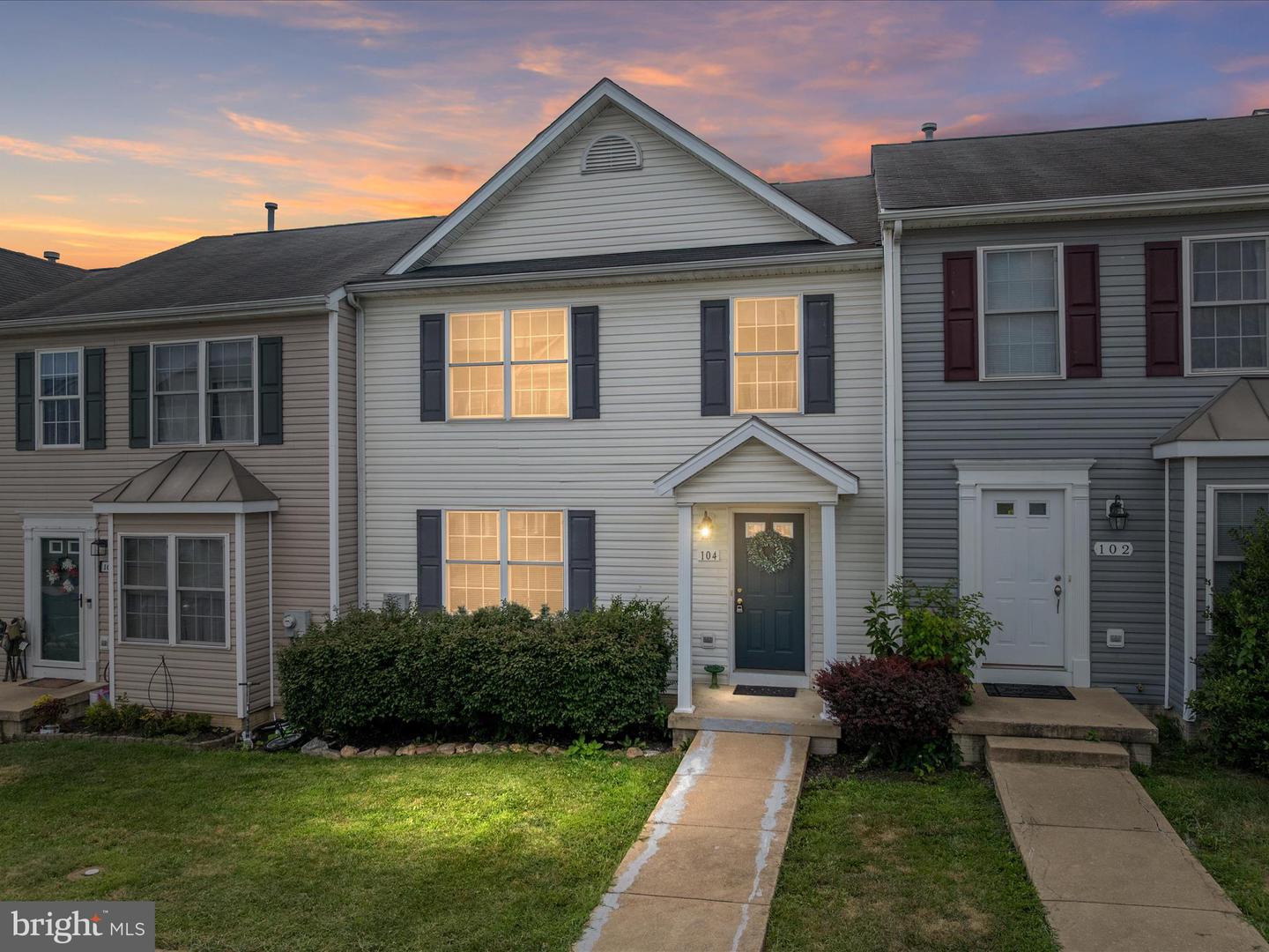 104 SEABREEZE LN, WINCHESTER, Virginia 22602, 3 Bedrooms Bedrooms, ,1 BathroomBathrooms,Residential,For sale,104 SEABREEZE LN,VAFV2035962 MLS # VAFV2035962