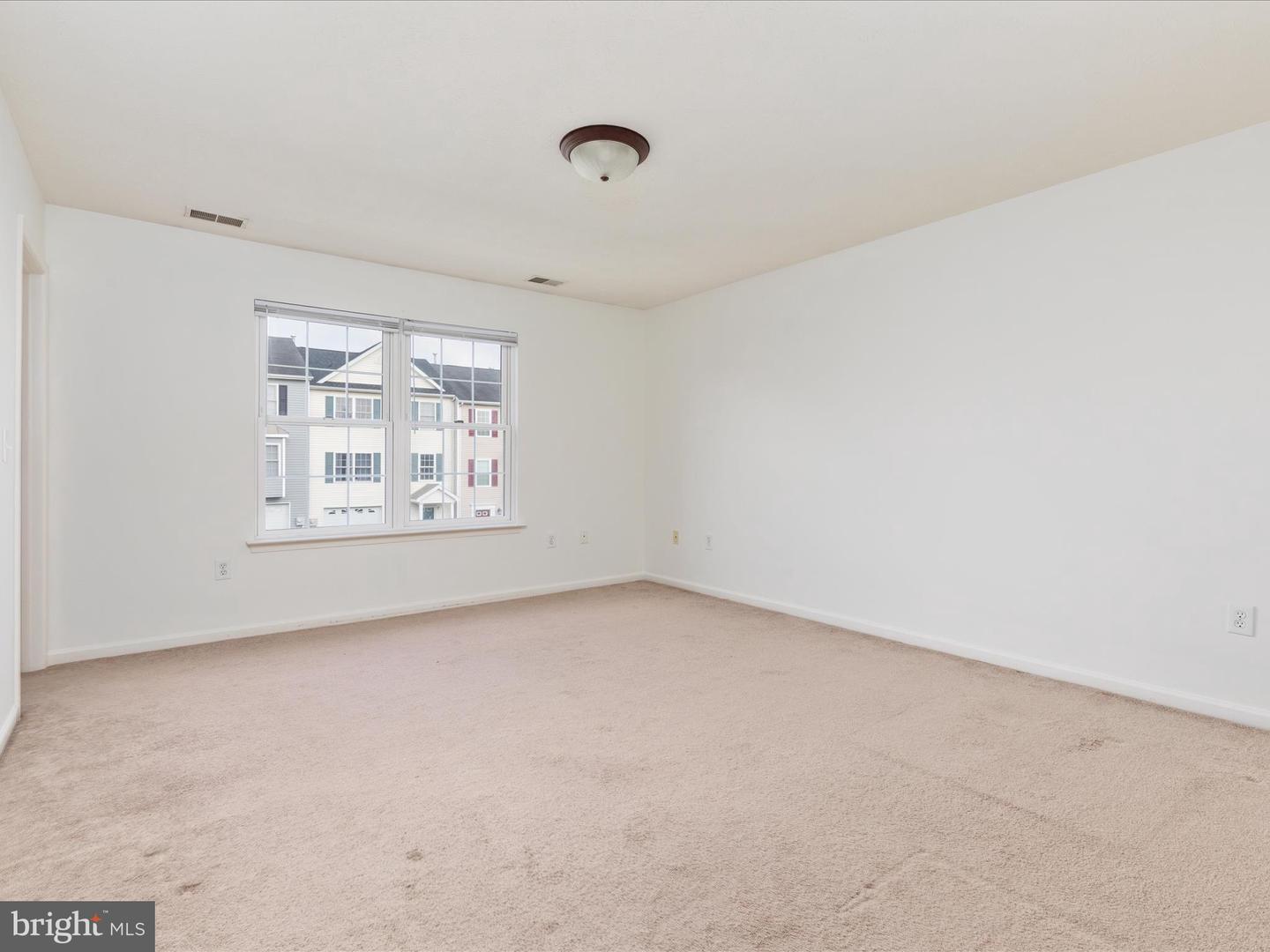 104 SEABREEZE LN, WINCHESTER, Virginia 22602, 3 Bedrooms Bedrooms, ,1 BathroomBathrooms,Residential,For sale,104 SEABREEZE LN,VAFV2035962 MLS # VAFV2035962