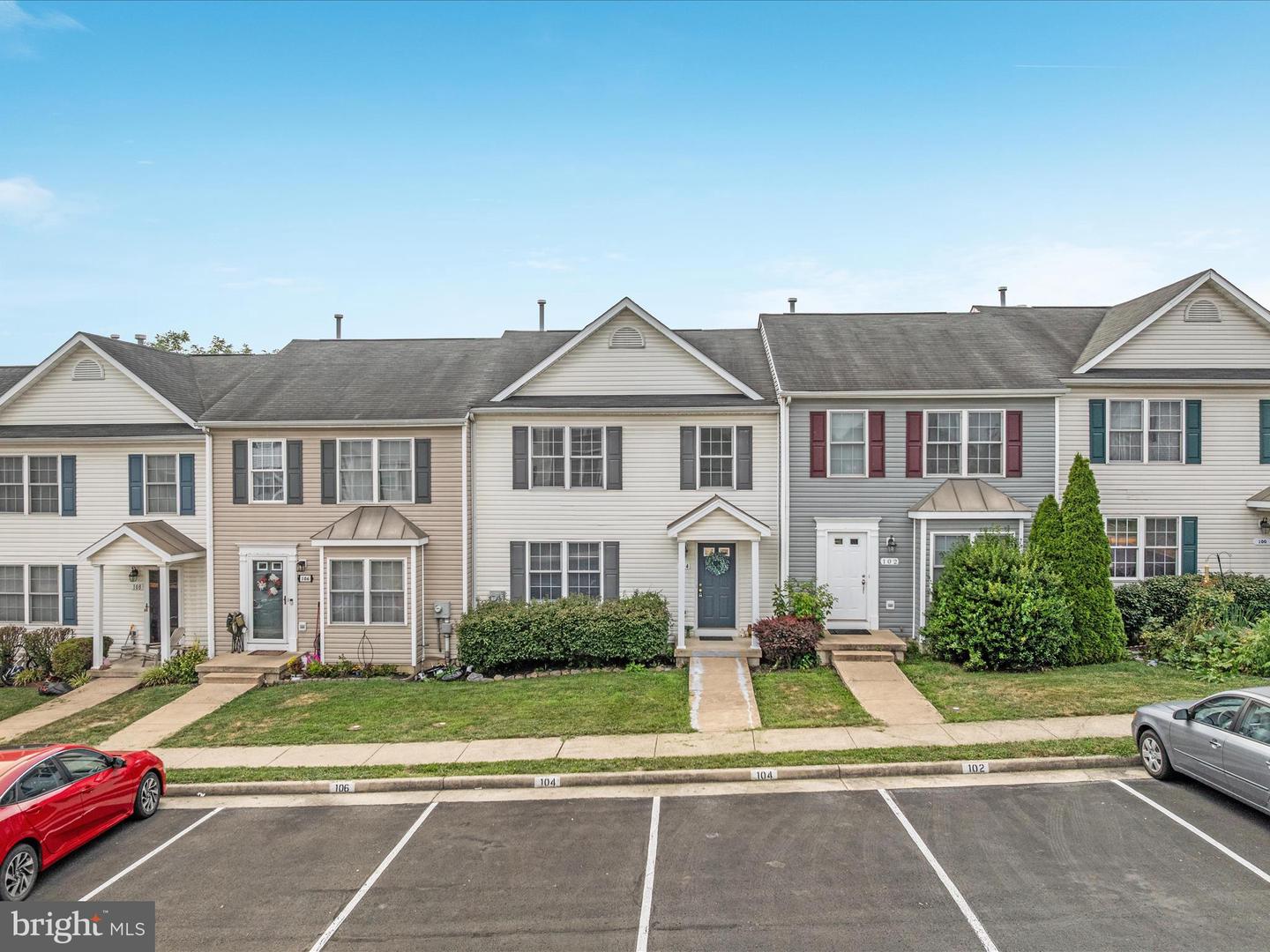 104 SEABREEZE LN, WINCHESTER, Virginia 22602, 3 Bedrooms Bedrooms, ,1 BathroomBathrooms,Residential,For sale,104 SEABREEZE LN,VAFV2035962 MLS # VAFV2035962
