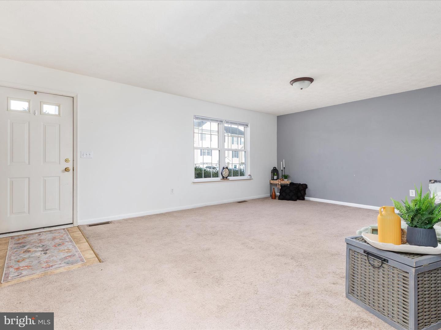 104 SEABREEZE LN, WINCHESTER, Virginia 22602, 3 Bedrooms Bedrooms, ,1 BathroomBathrooms,Residential,For sale,104 SEABREEZE LN,VAFV2035962 MLS # VAFV2035962